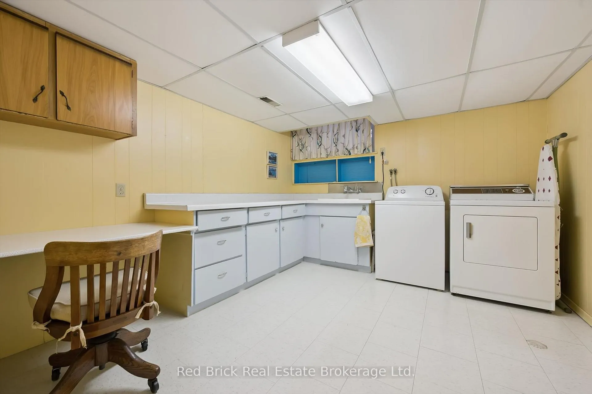 Photo 33 of 32 Algoma Drive S, Guelph, General Hospital — HOMEH