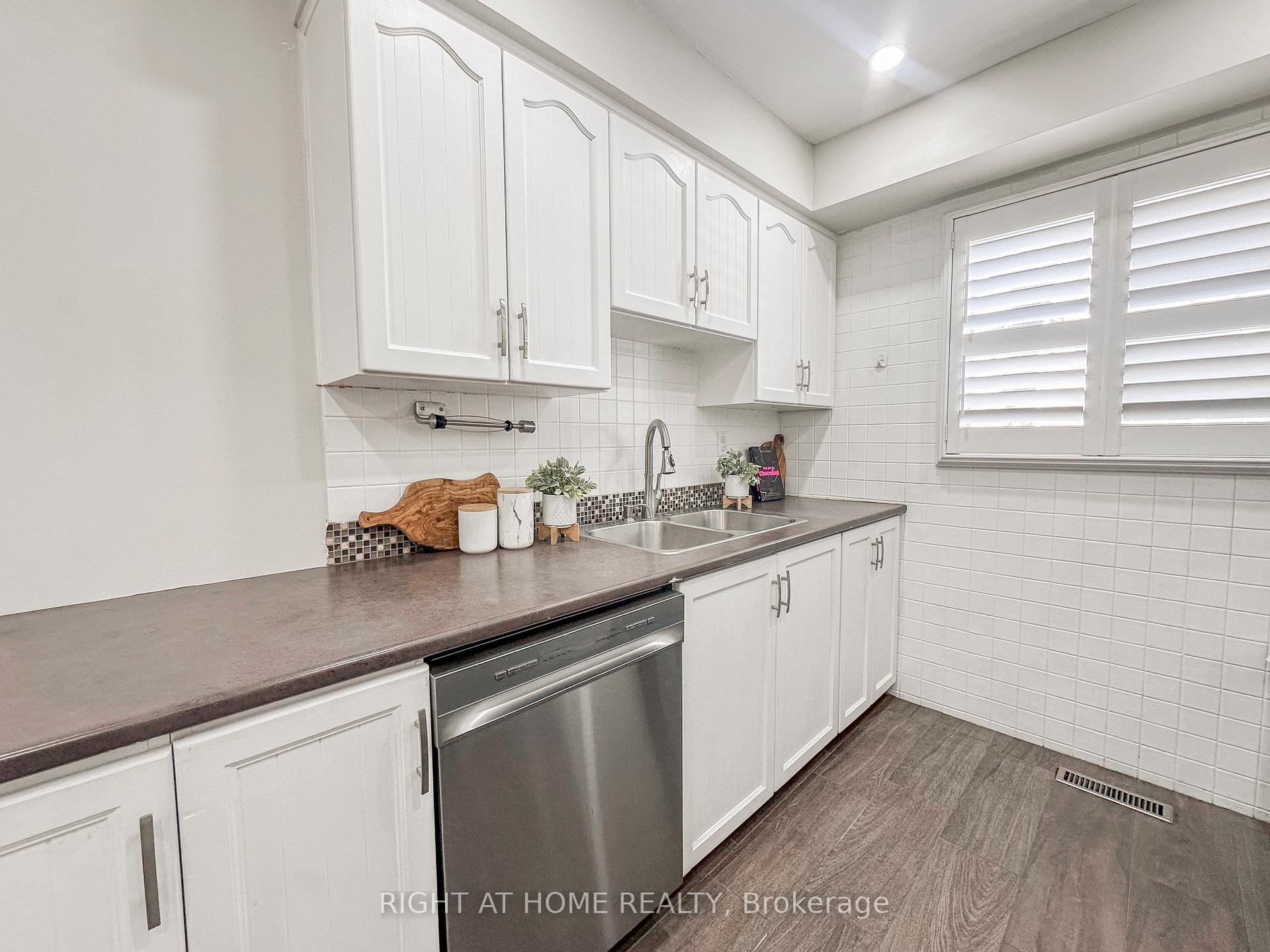 Photo 4 of Unit 24, 561 Childs Drive, Milton, Timberlea — HOMEH