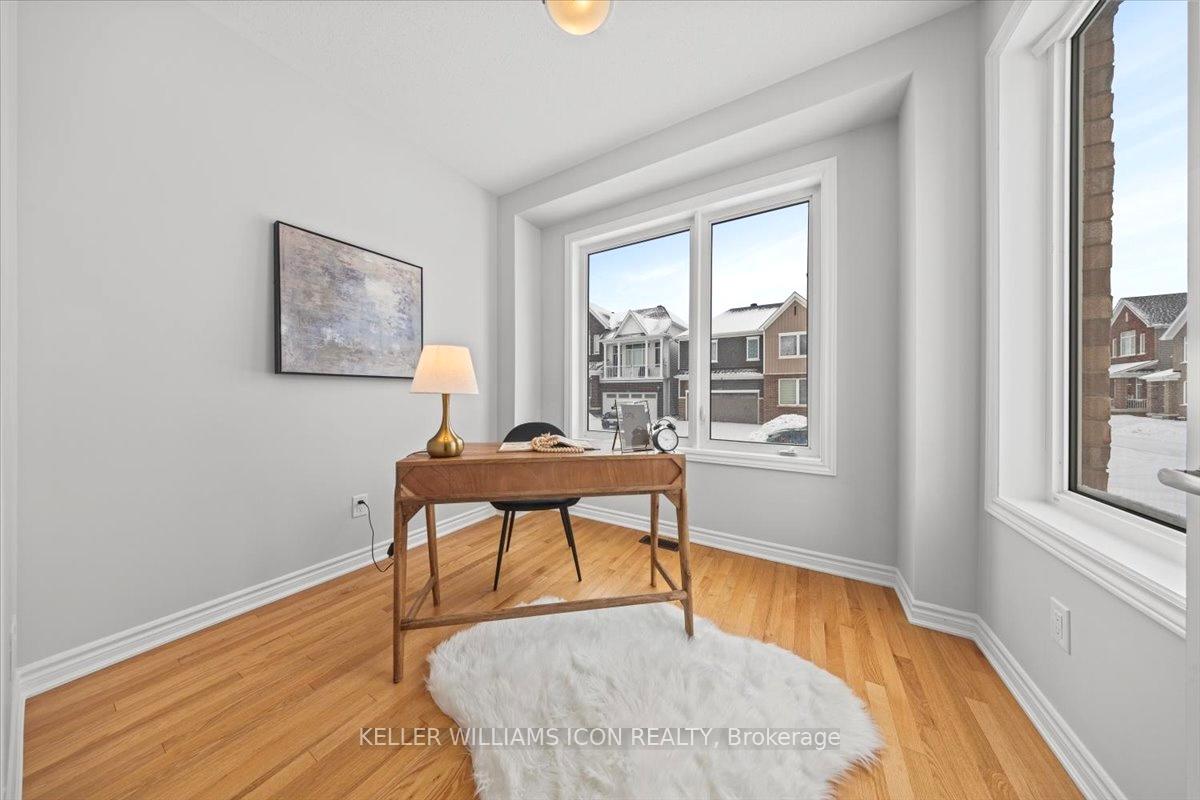 Photo 2 of 550 Sturnidae Street, Ottawa, Barrhaven - Half Moon Bay — HOMEH