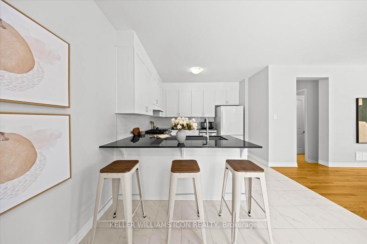 Photo 10 of 550 Sturnidae Street, Ottawa, Barrhaven - Half Moon Bay — HOMEH