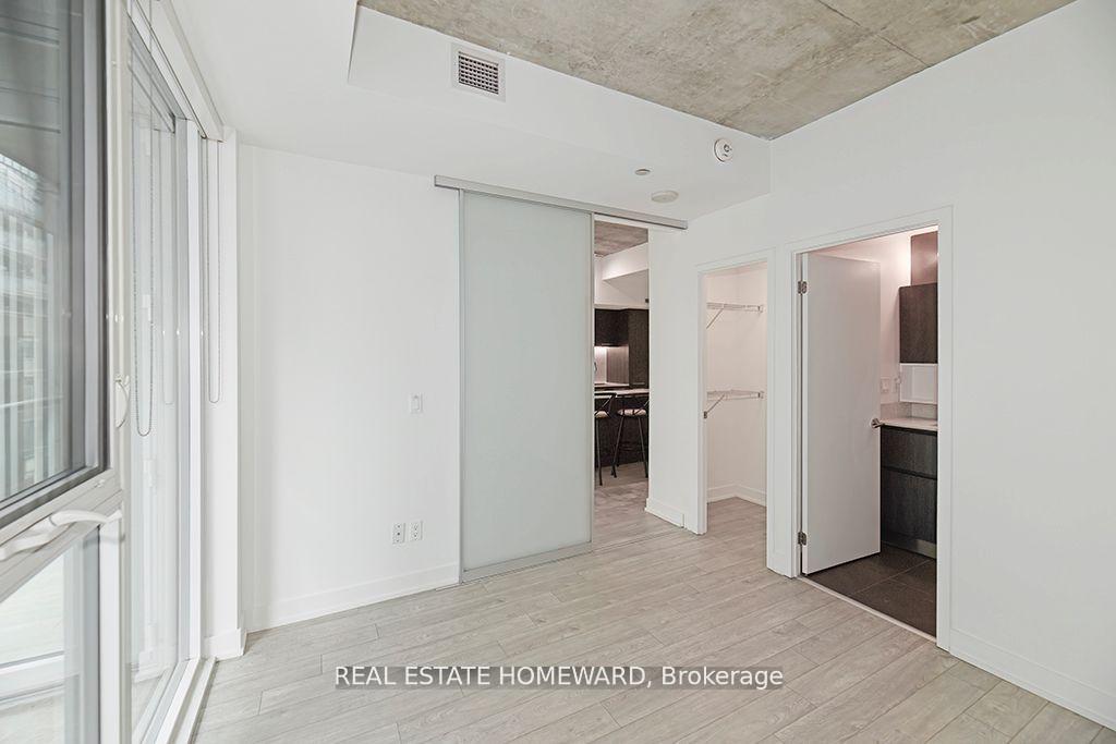 Photo 5 of Unit 601, 15 Baseball Place, Toronto, South Riverdale — HOMEH