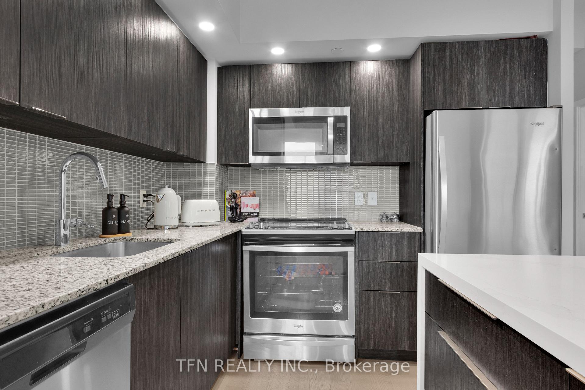 Photo 14 of Unit 1417, 30 Shore Breeze Drive, Etobicoke, Mimico — HOMEH
