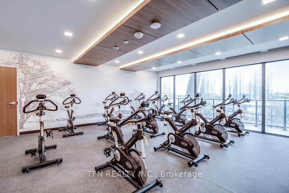 Photo 11 of Unit 1417, 30 Shore Breeze Drive, Etobicoke, Mimico — HOMEH