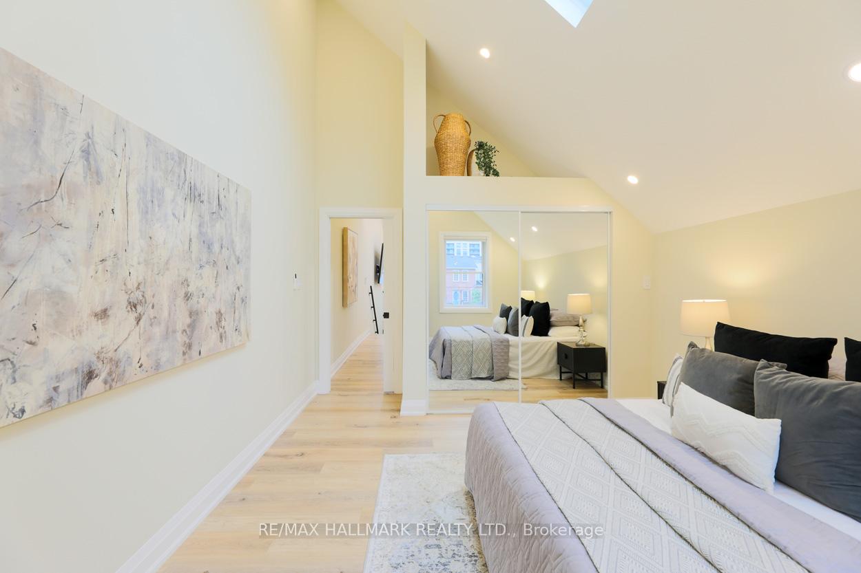 Photo 17 of Unit 2nd Floor, 6 Luttrell Avenue, Toronto, East End-Danforth — HOMEH