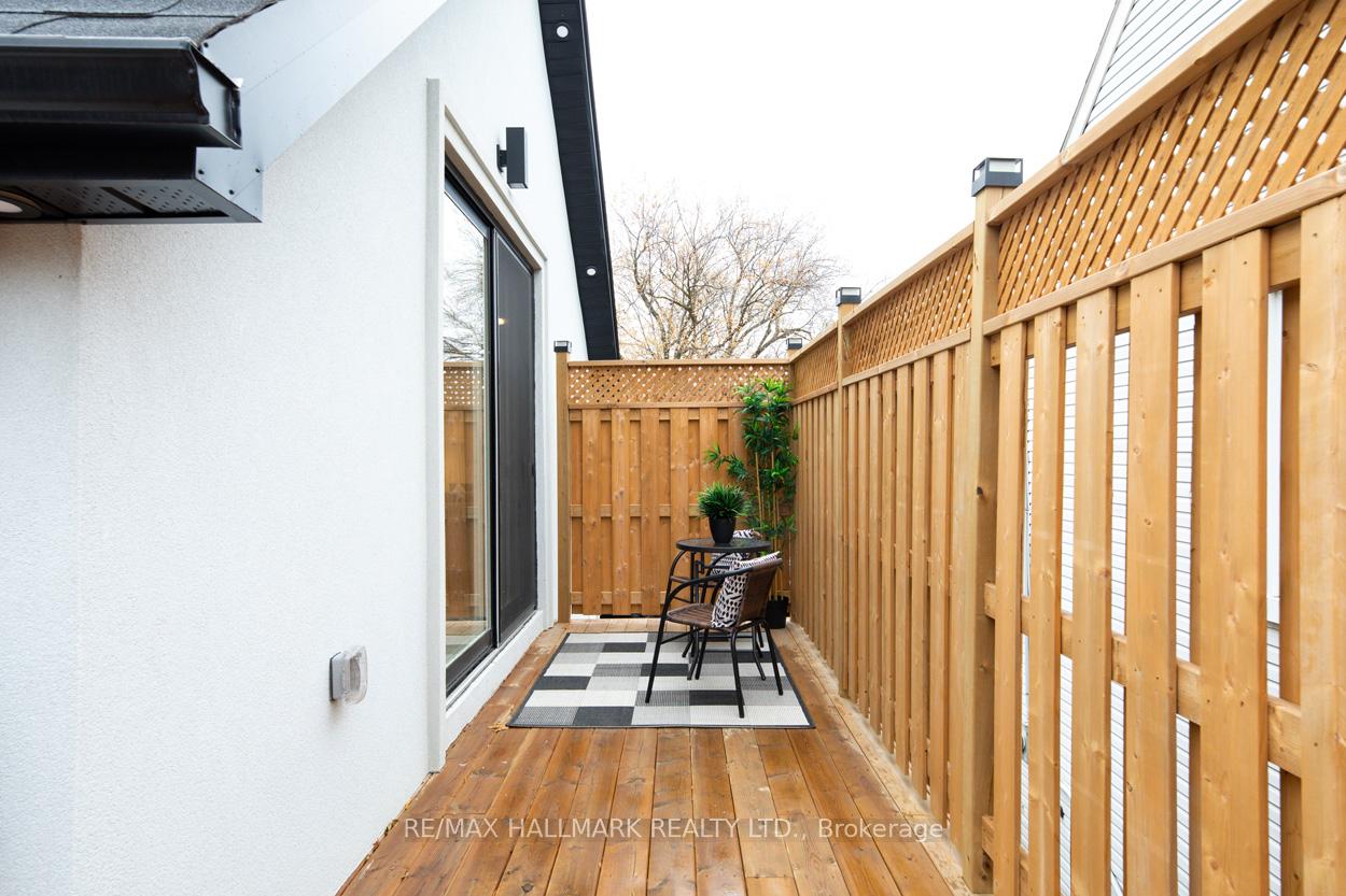 Photo 14 of Unit 2nd Floor, 6 Luttrell Avenue, Toronto, East End-Danforth — HOMEH