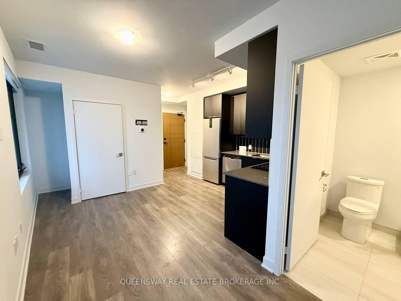 Photo 5 of Unit 1906, 2920 Hwy 7 Road, Vaughan, Concord — HOMEH
