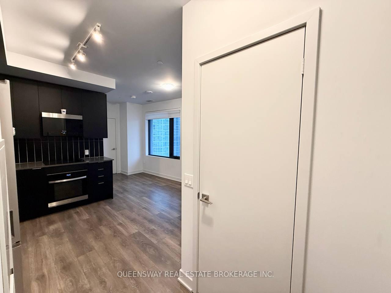 Photo 6 of Unit 1906, 2920 Hwy 7 Road, Vaughan, Concord — HOMEH