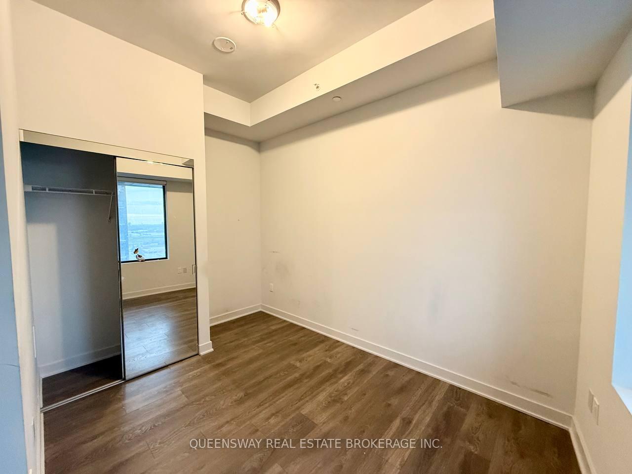 Photo 3 of Unit 1906, 2920 Hwy 7 Road, Vaughan, Concord — HOMEH