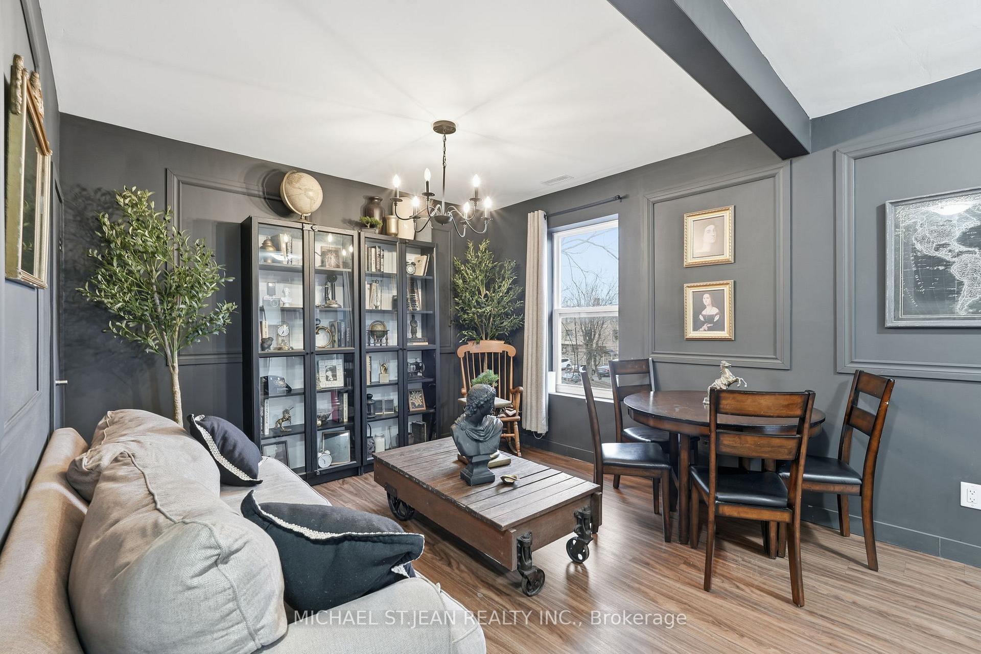 Photo 32 of 305 Cannon Street E, Hamilton, Landsdale — HOMEH