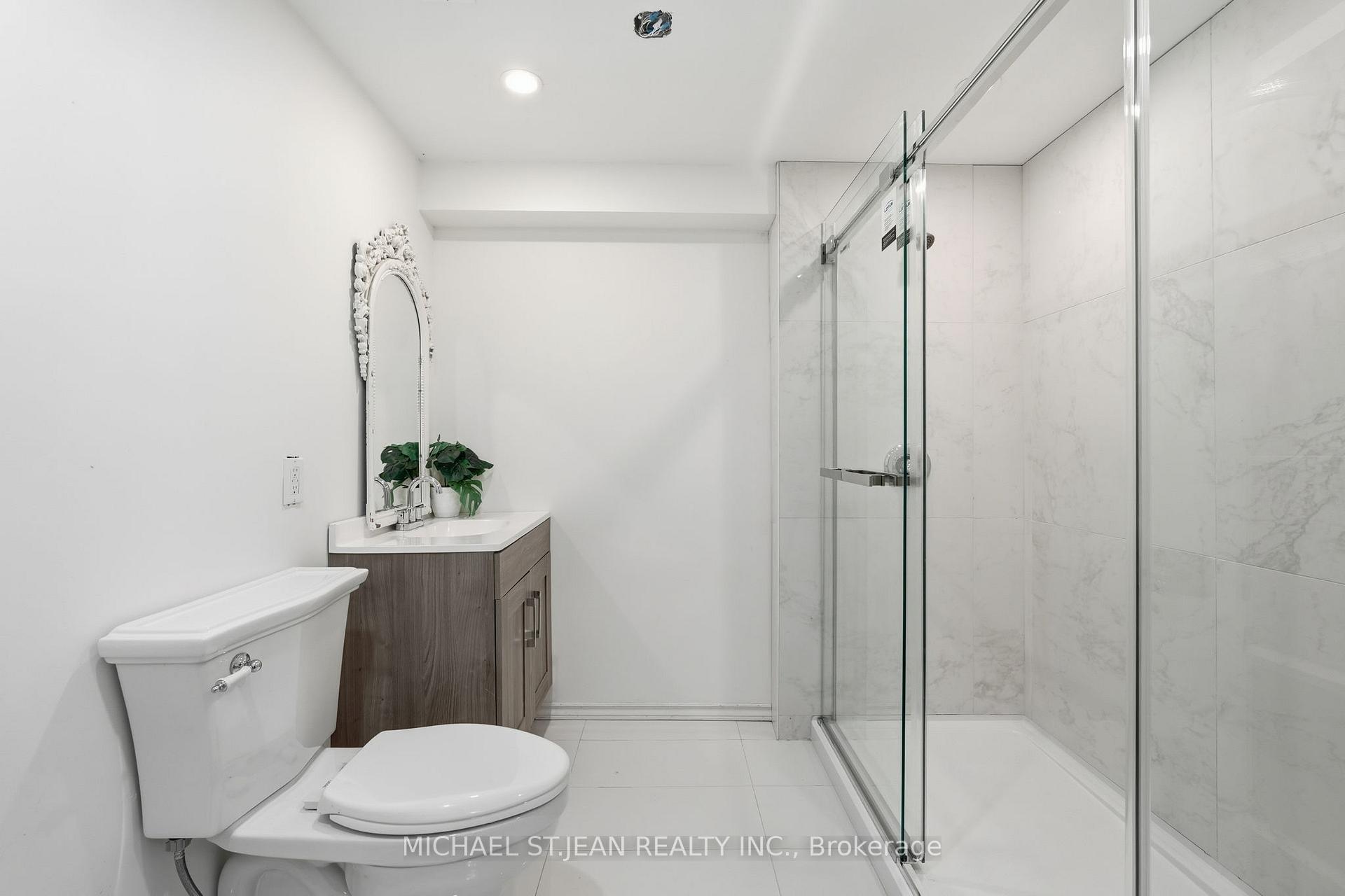 Photo 9 of 305 Cannon Street E, Hamilton, Landsdale — HOMEH