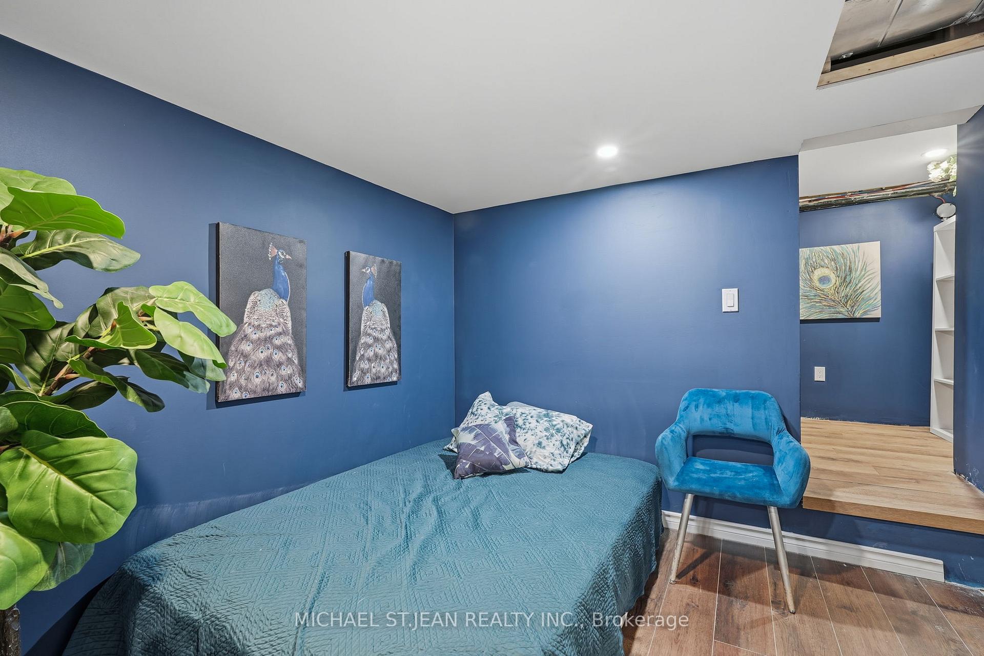Photo 35 of 305 Cannon Street E, Hamilton, Landsdale — HOMEH