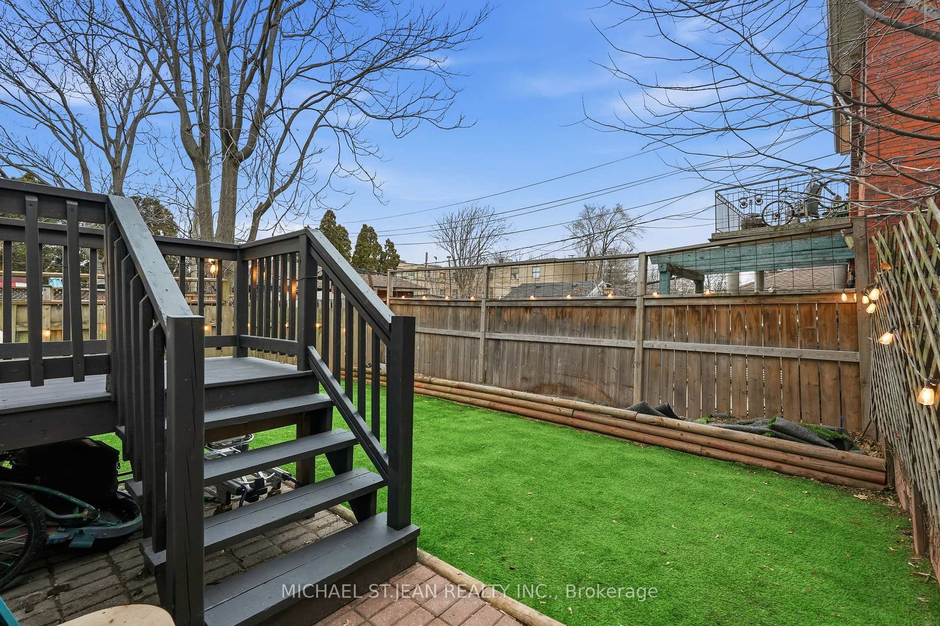 Photo 27 of 305 Cannon Street E, Hamilton, Landsdale — HOMEH