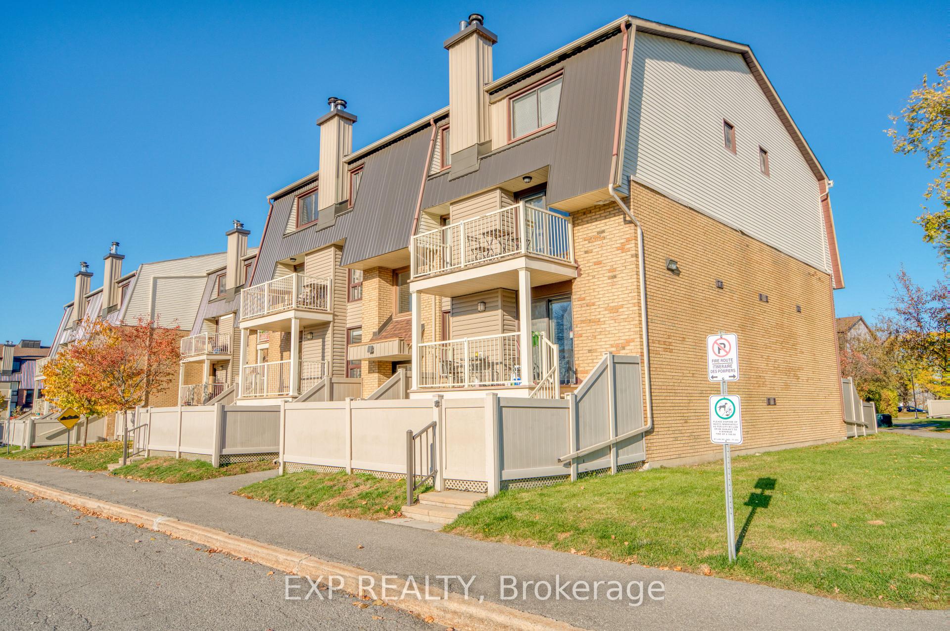 Photo 1 of Unit Unit 1, 16 Sweetbriar Circle, Ottawa, Barrhaven - Pheasant Run — HOMEH