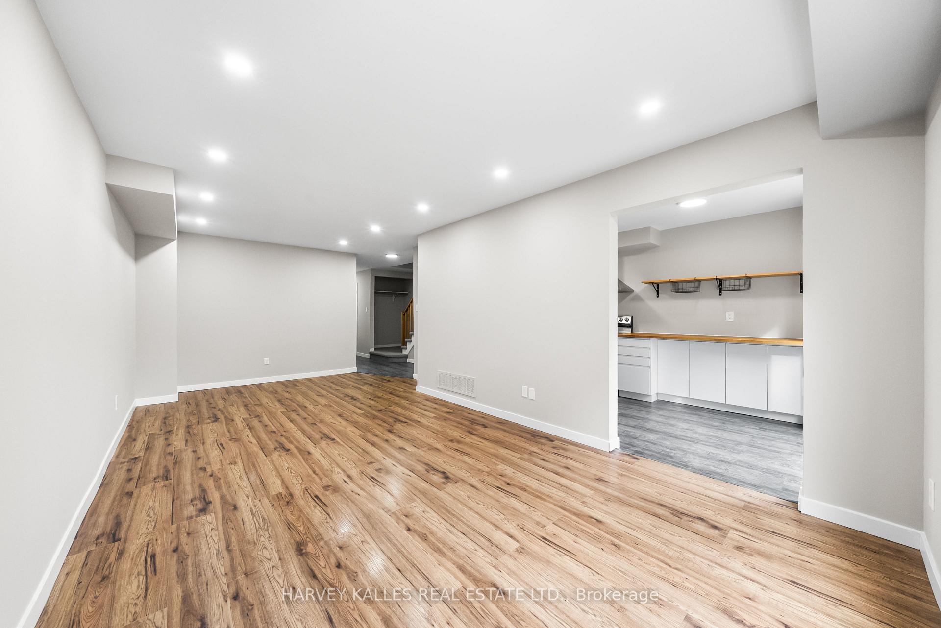 Photo 30 of Unit 221, 10 Bassett Boulevard, Whitby, Pringle Creek — HOMEH