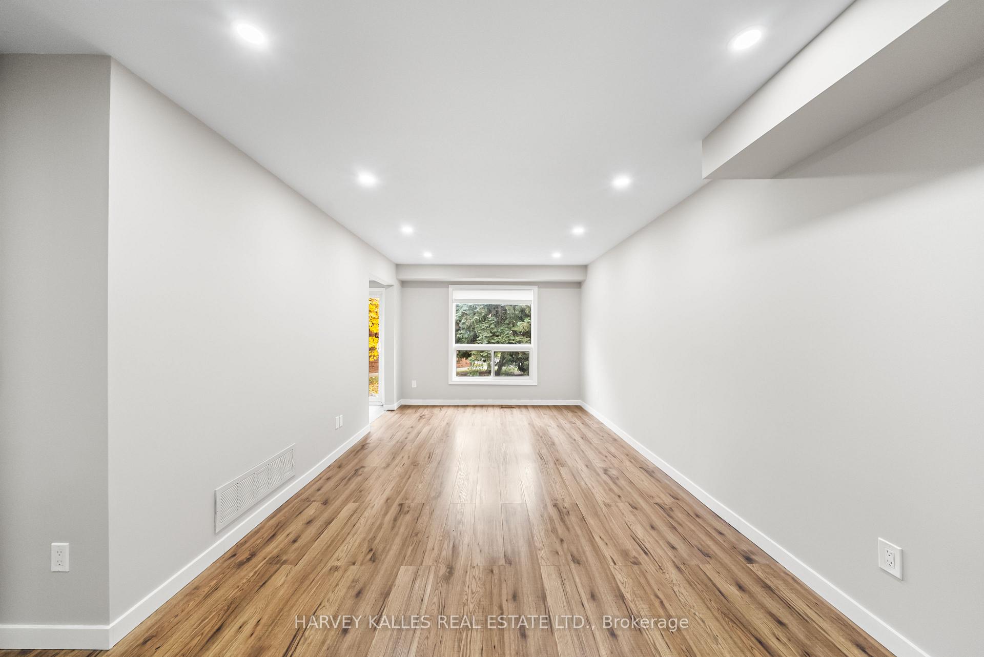 Photo 3 of Unit 221, 10 Bassett Boulevard, Whitby, Pringle Creek — HOMEH
