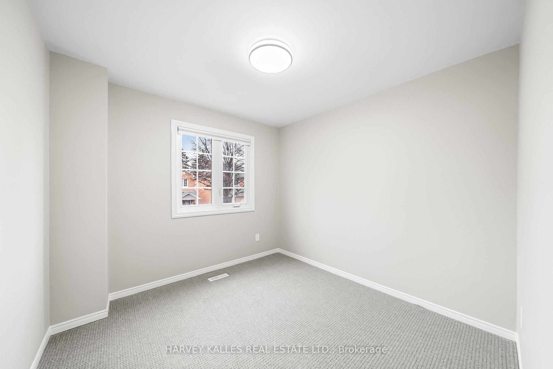 Photo 21 of Unit 221, 10 Bassett Boulevard, Whitby, Pringle Creek — HOMEH