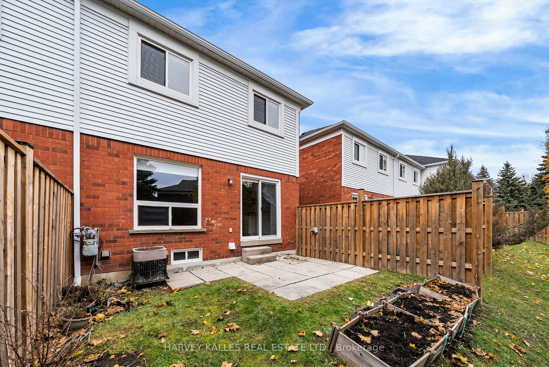 Photo 26 of Unit 221, 10 Bassett Boulevard, Whitby, Pringle Creek — HOMEH