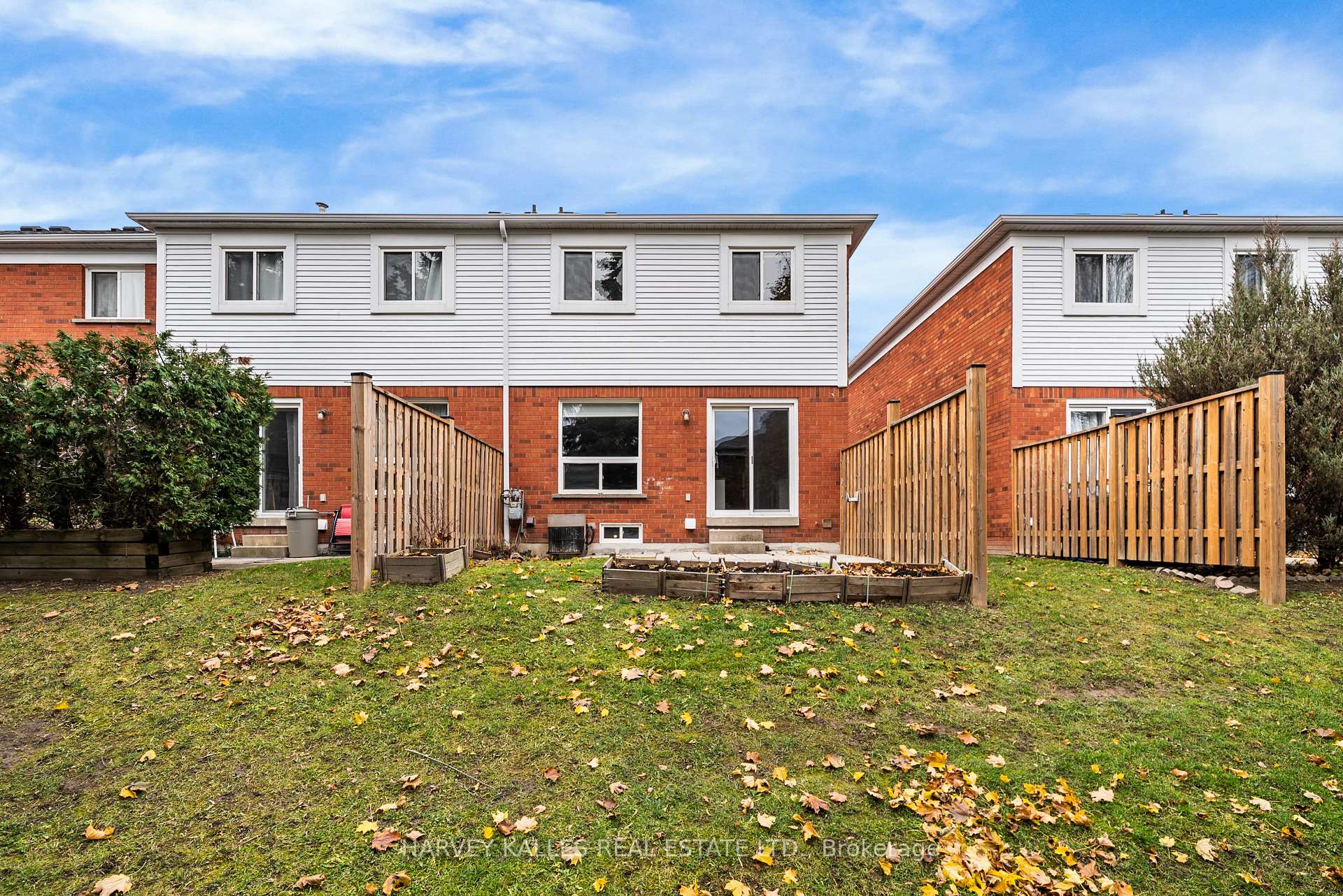 Photo 25 of Unit 221, 10 Bassett Boulevard, Whitby, Pringle Creek — HOMEH
