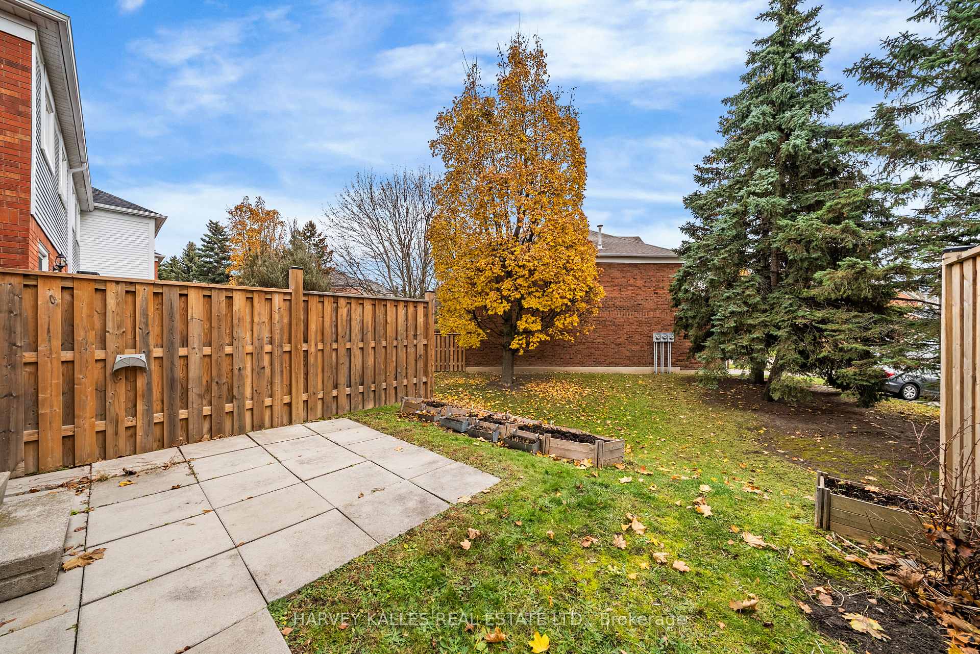 Photo 28 of Unit 221, 10 Bassett Boulevard, Whitby, Pringle Creek — HOMEH