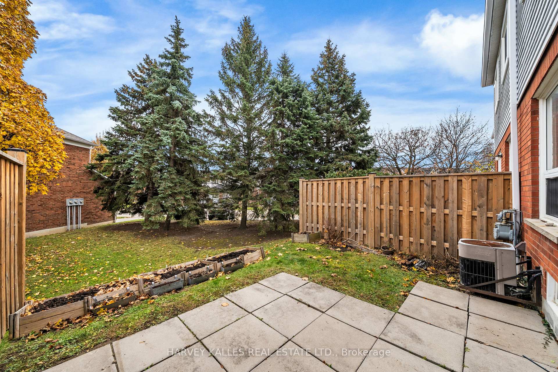 Photo 27 of Unit 221, 10 Bassett Boulevard, Whitby, Pringle Creek — HOMEH