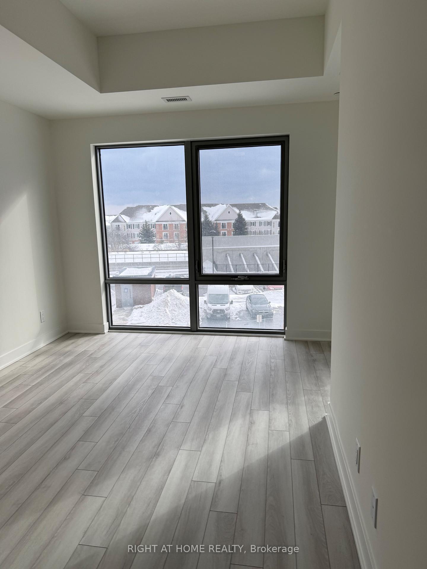 Photo 12 of Unit 324, 51 Clarington Boulevard, Clarington, Bowmanville — HOMEH