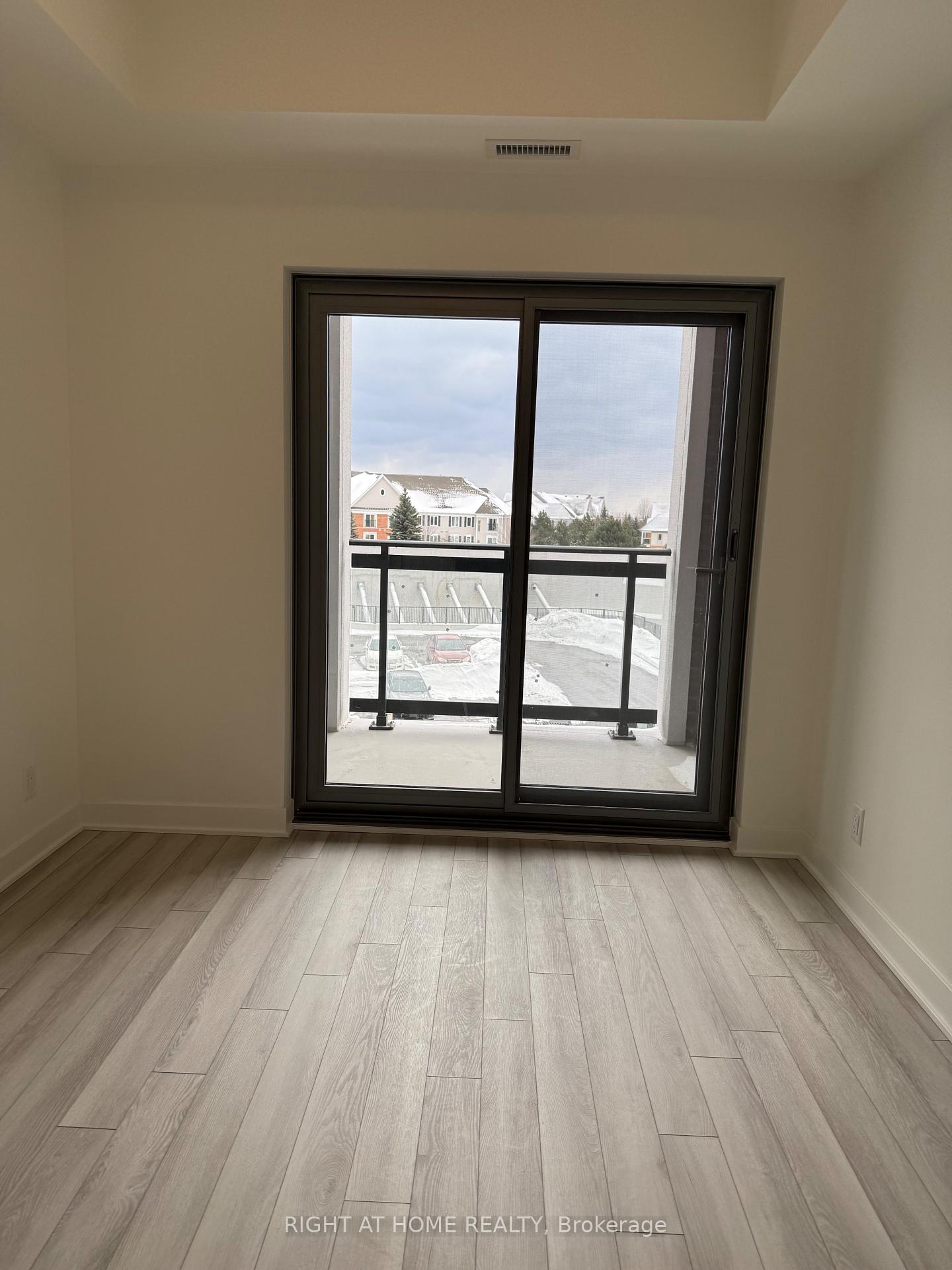 Photo 8 of Unit 324, 51 Clarington Boulevard, Clarington, Bowmanville — HOMEH