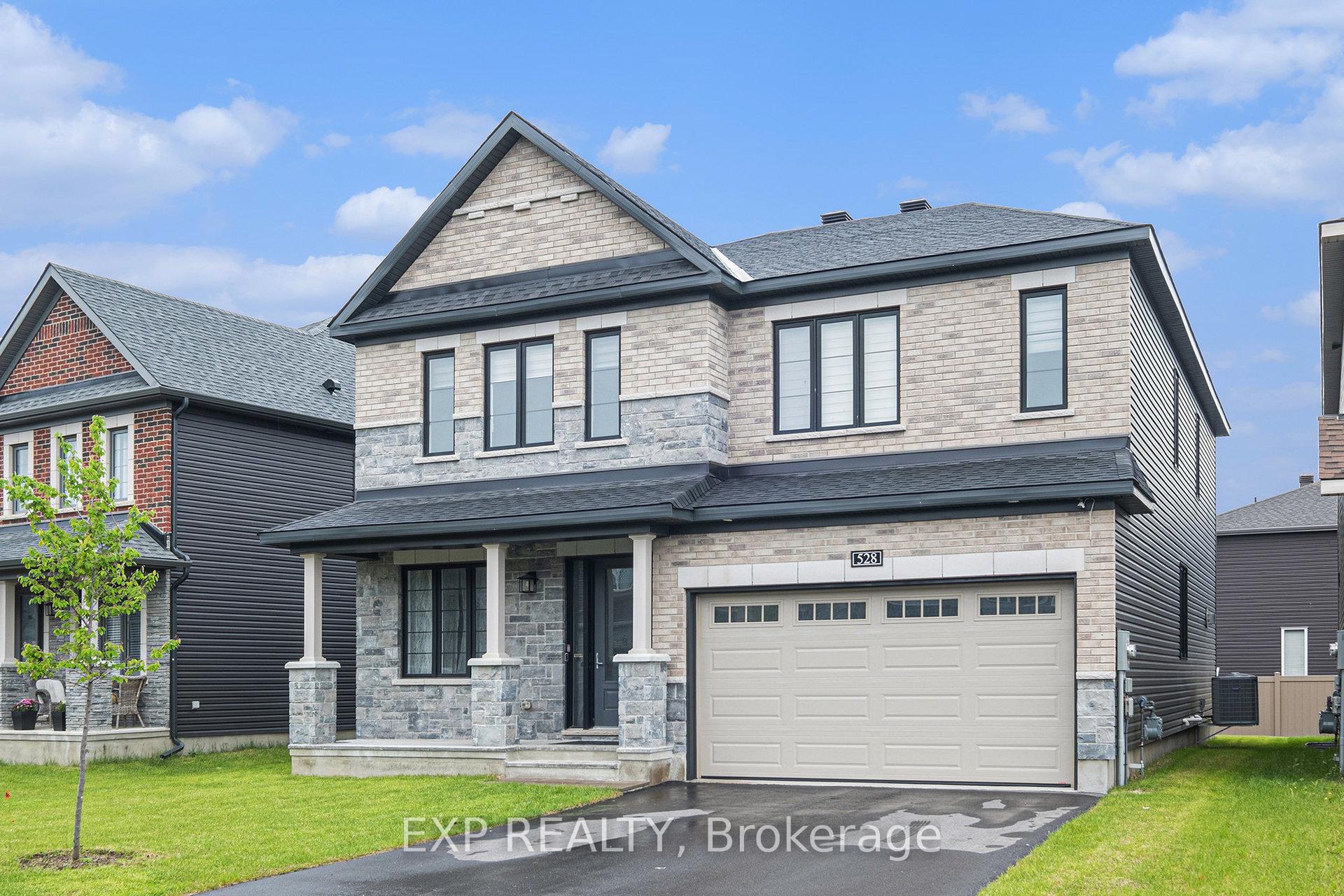 Photo 3 of 528 Anchor Circle, Ottawa, Mahogany Community — HOMEH