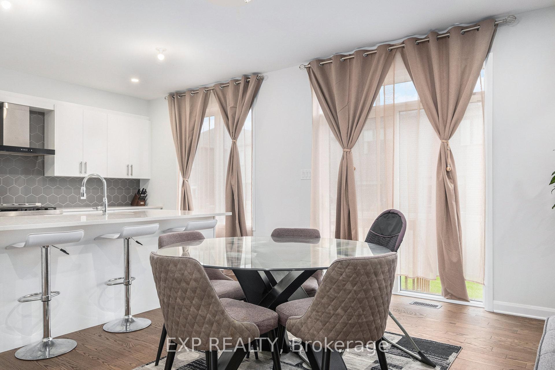 Photo 8 of 528 Anchor Circle, Ottawa, Mahogany Community — HOMEH