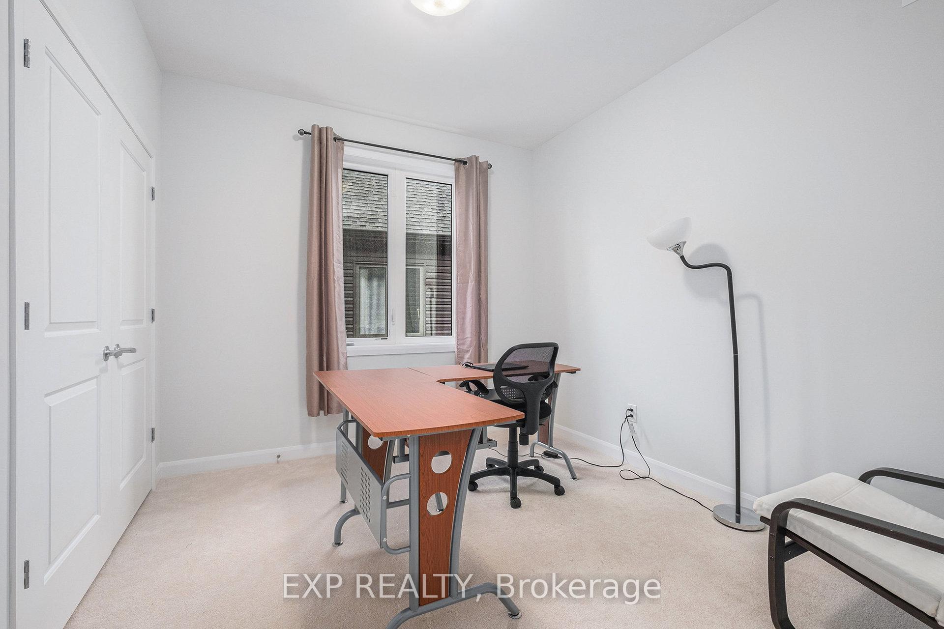 Photo 13 of 528 Anchor Circle, Ottawa, Mahogany Community — HOMEH