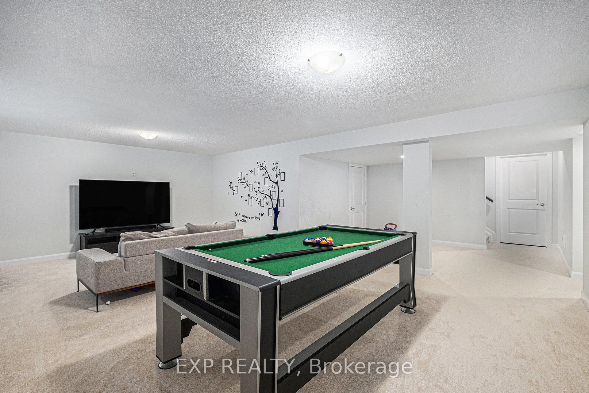 Photo 38 of 528 Anchor Circle, Ottawa, Mahogany Community — HOMEH