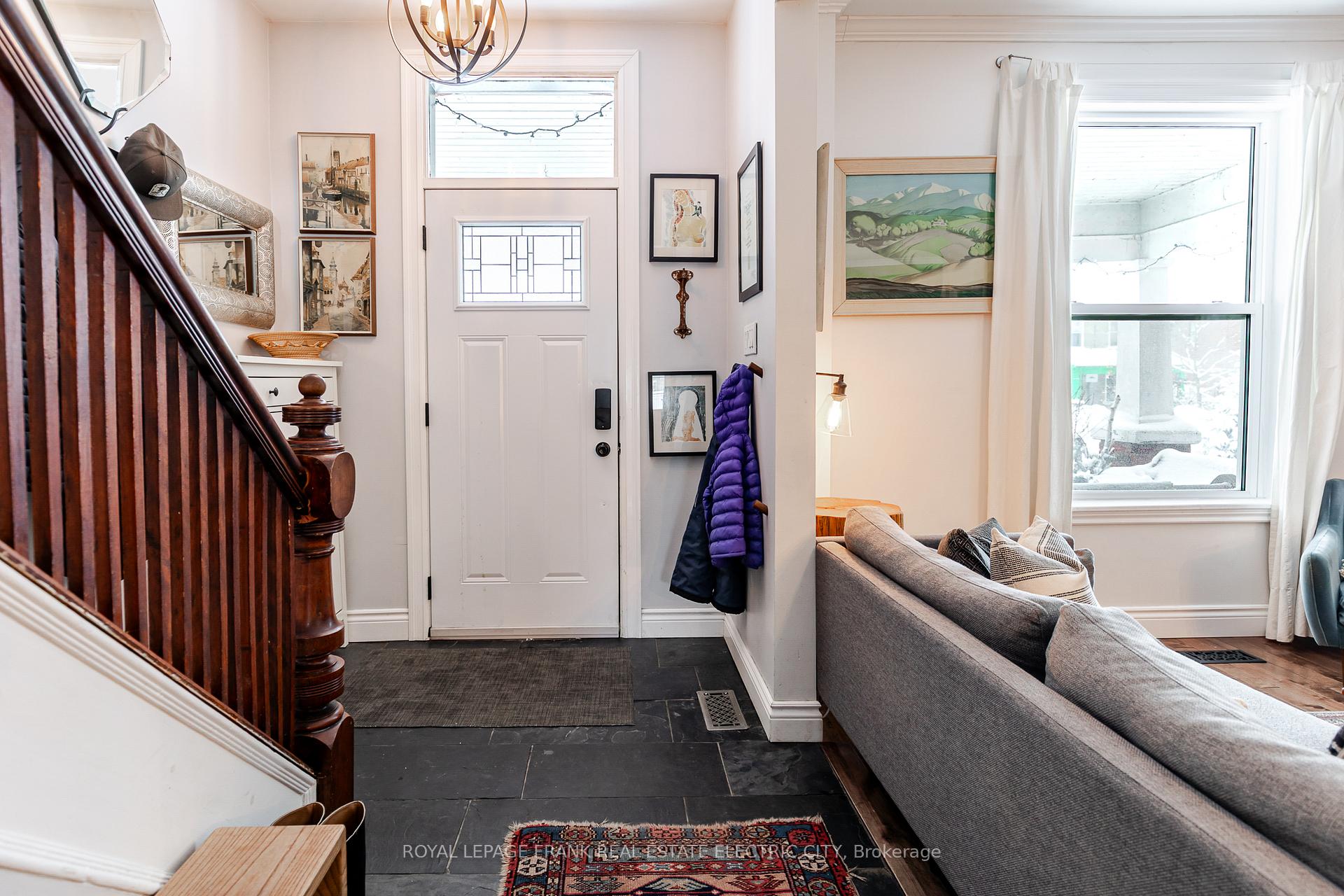 Photo 2 of 533 Bolivar Street, Peterborough, Town Ward 3 — HOMEH