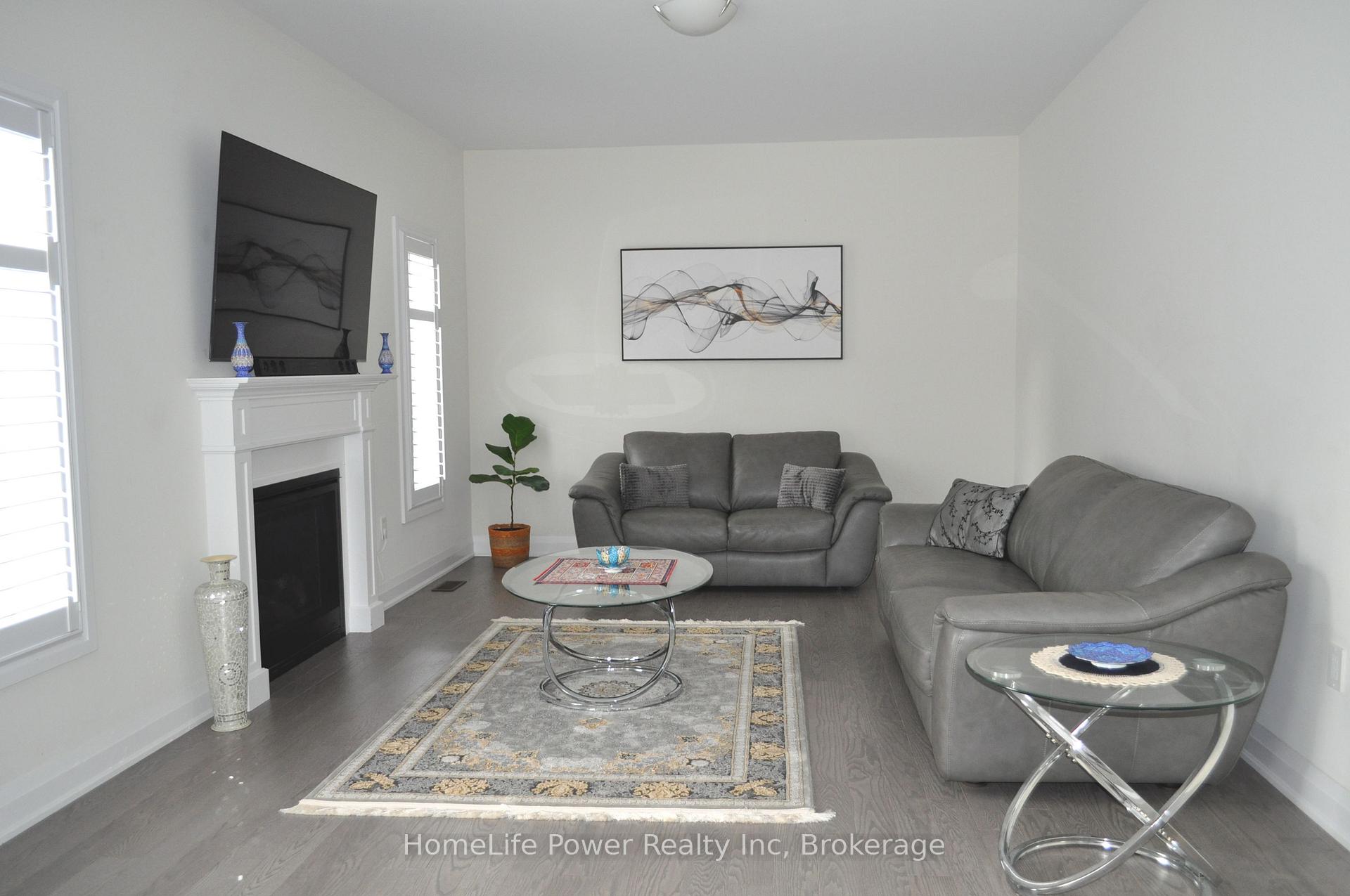 Photo 2 of 3 Lovering Lane, Guelph, Kortright East — HOMEH