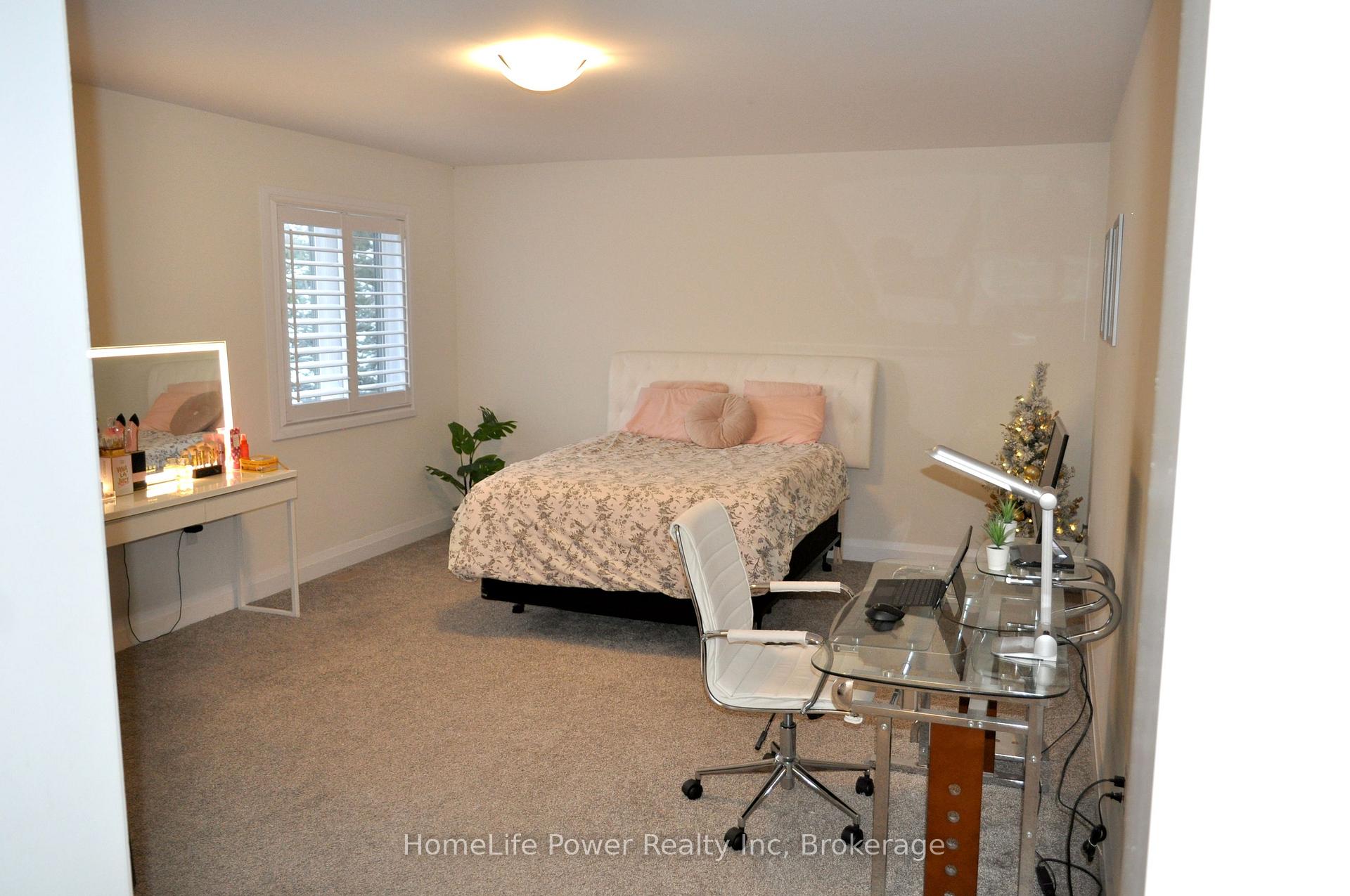 Photo 18 of 3 Lovering Lane, Guelph, Kortright East — HOMEH