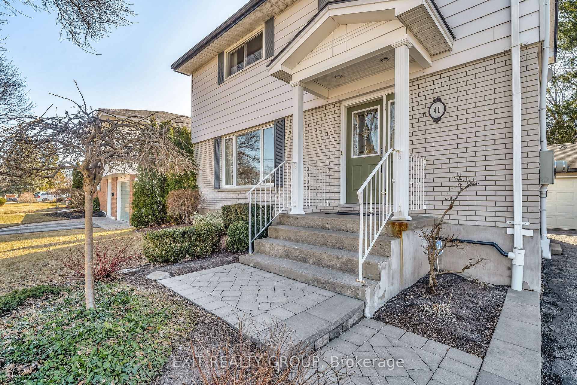 Photo 2 of 41 Edgehill Road, Belleville, Belleville Ward — HOMEH
