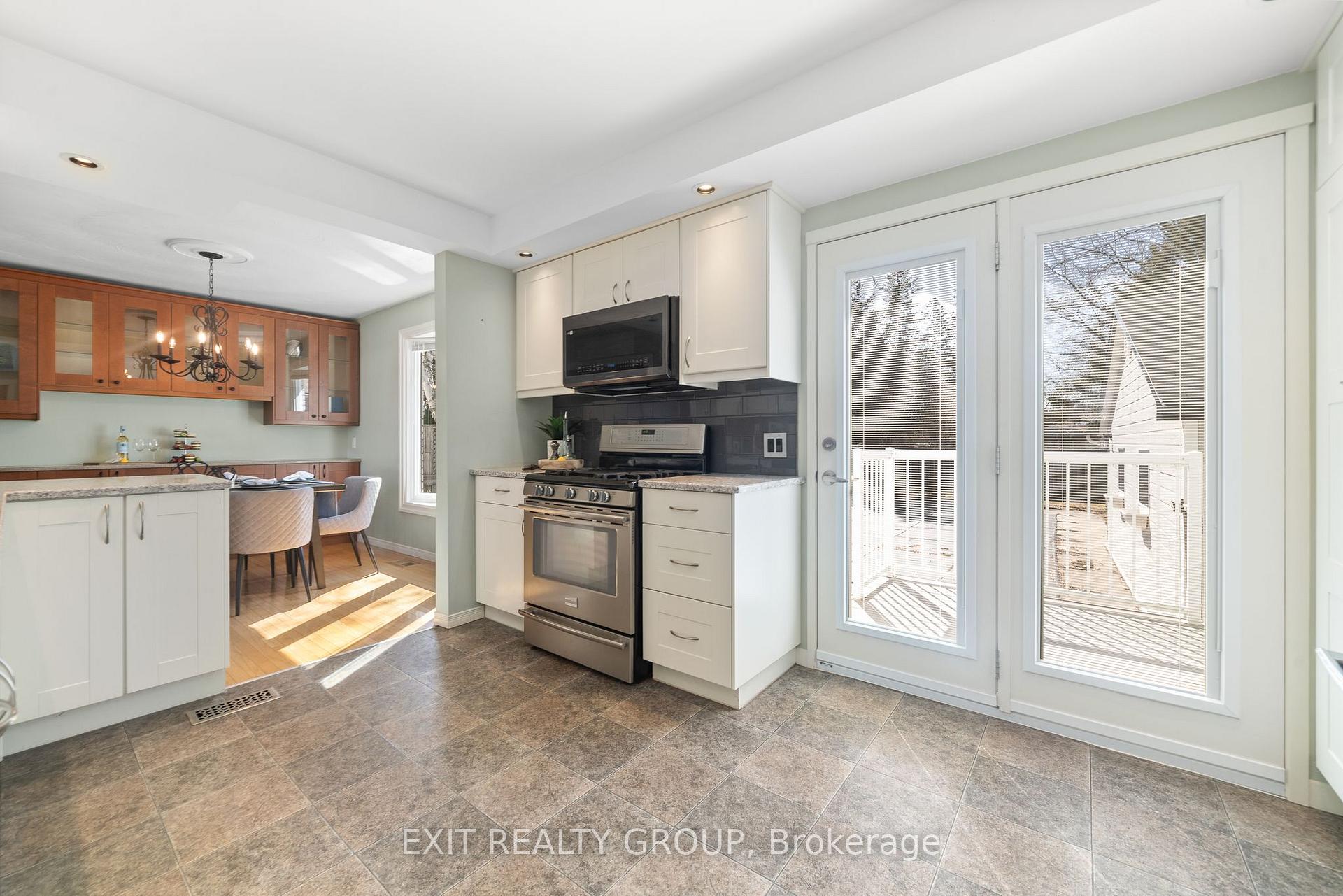 Photo 13 of 41 Edgehill Road, Belleville, Belleville Ward — HOMEH