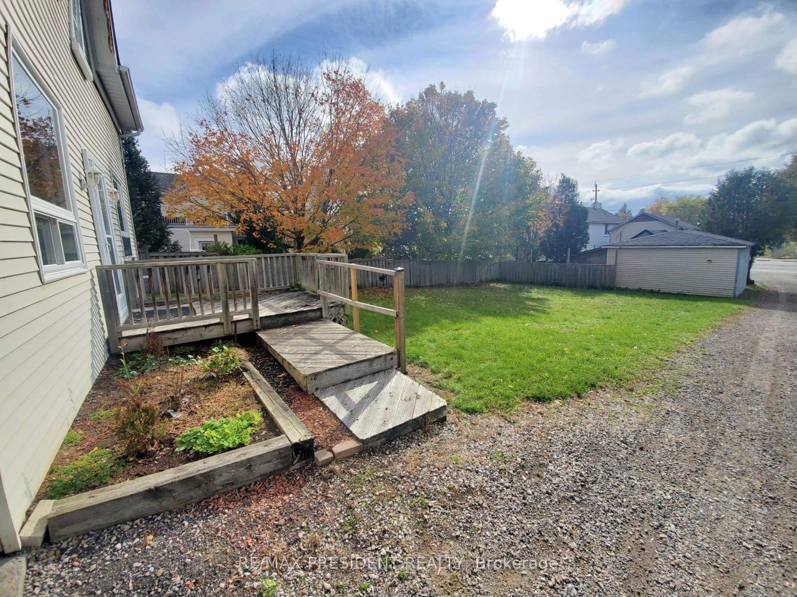 Photo 13 of 16029 Airport Road, Caledon, Caledon East — HOMEH
