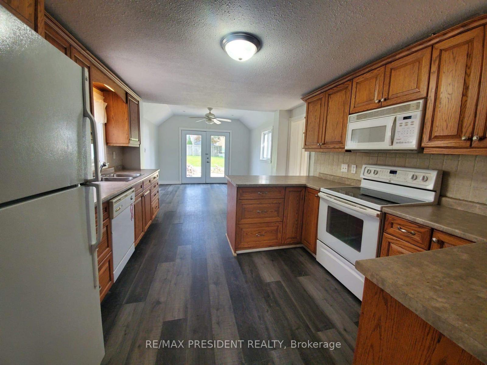 Photo 11 of 16029 Airport Road, Caledon, Caledon East — HOMEH