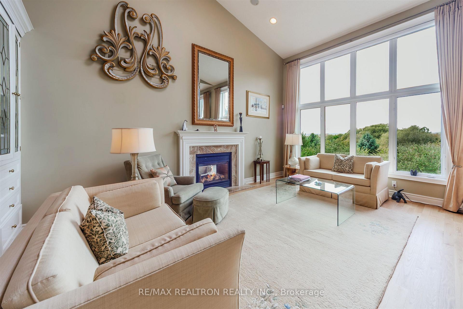 Photo 9 of 418 Morley Cook Crescent, Newmarket, Stonehaven-Wyndham — HOMEH