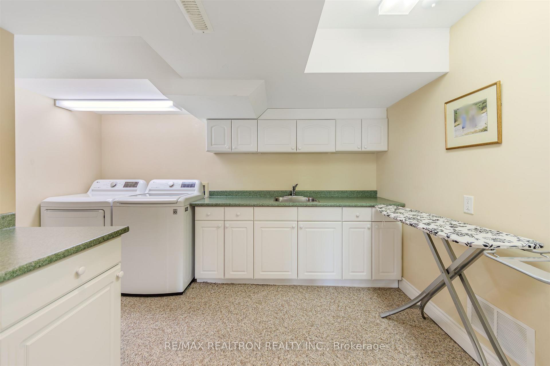 Photo 23 of 418 Morley Cook Crescent, Newmarket, Stonehaven-Wyndham — HOMEH