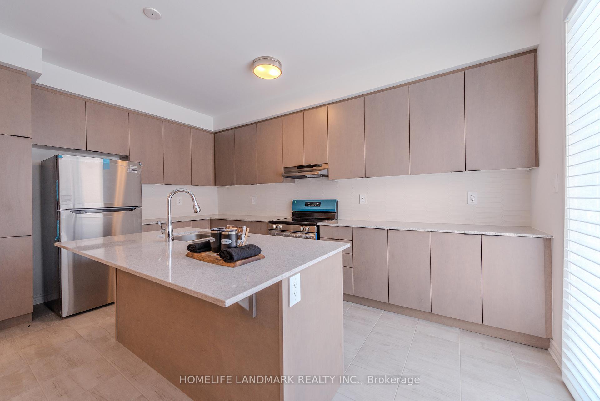 Photo 11 of 7 Moss Drive, Markham, Rural Markham — HOMEH
