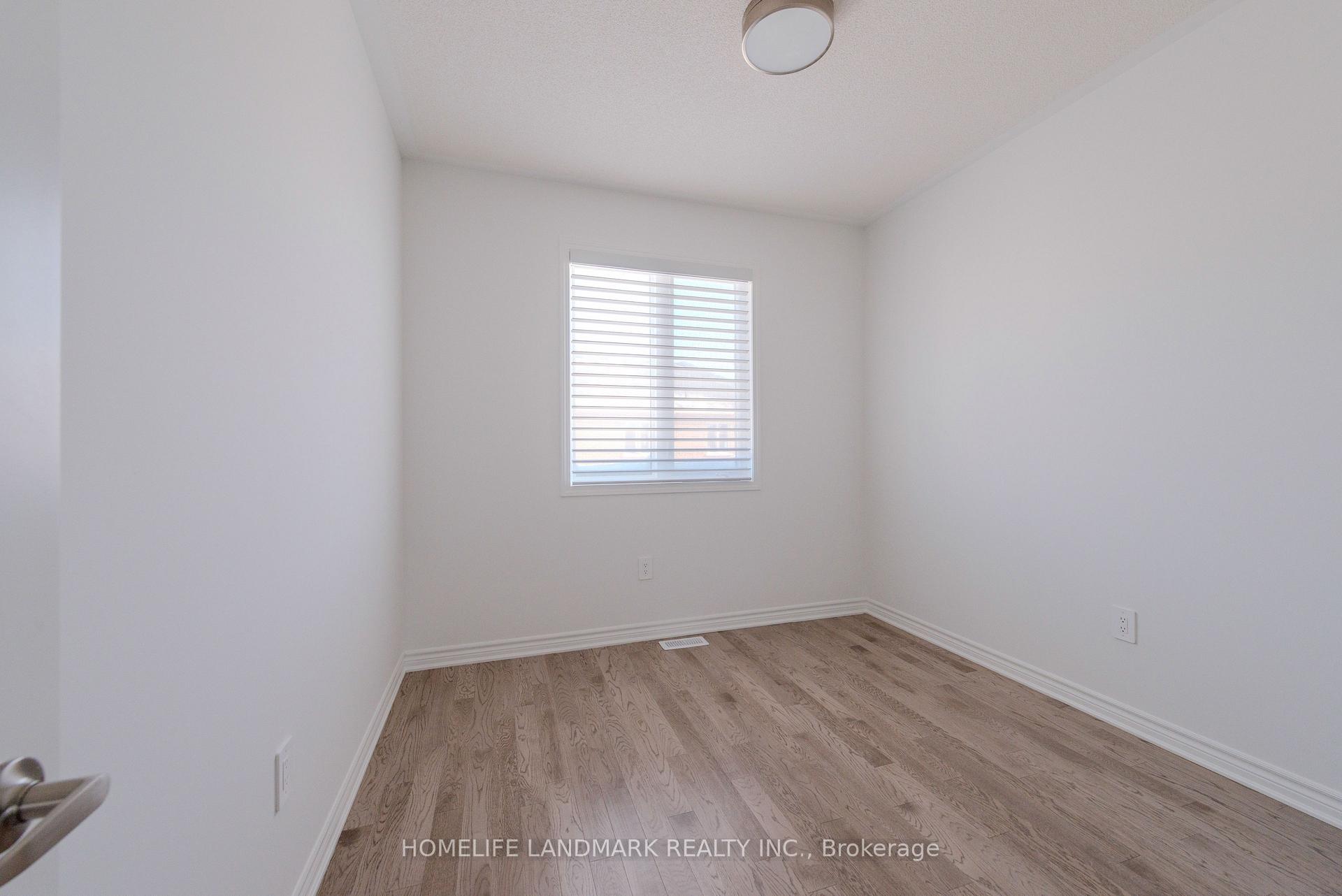 Photo 12 of 7 Moss Drive, Markham, Rural Markham — HOMEH