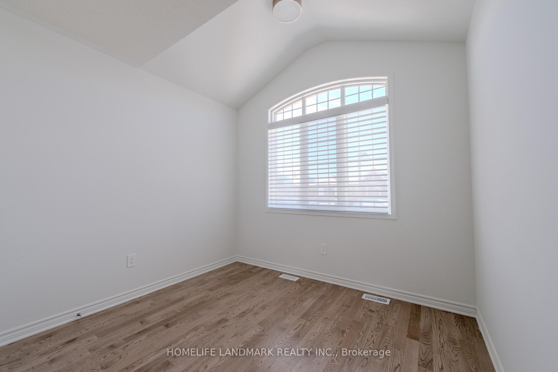 Photo 7 of 7 Moss Drive, Markham, Rural Markham — HOMEH