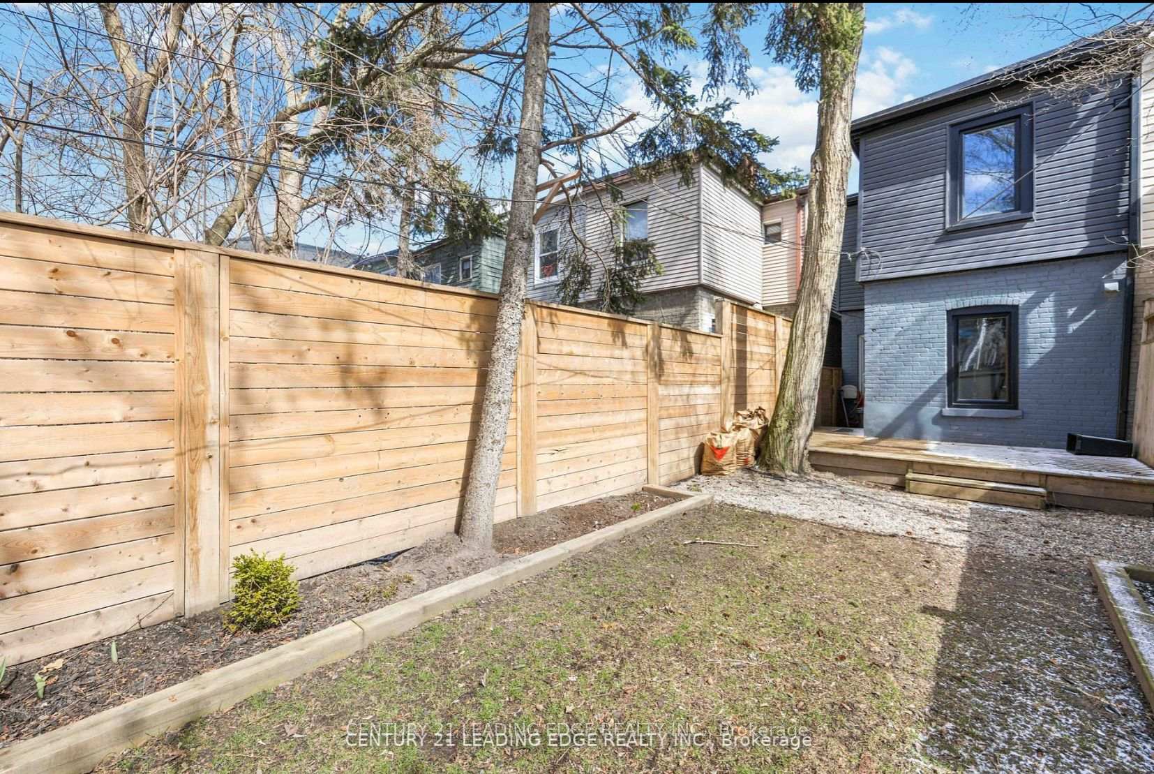 Photo 25 of Unit A, 360 Coxwell Avenue, Toronto, Greenwood-Coxwell — HOMEH