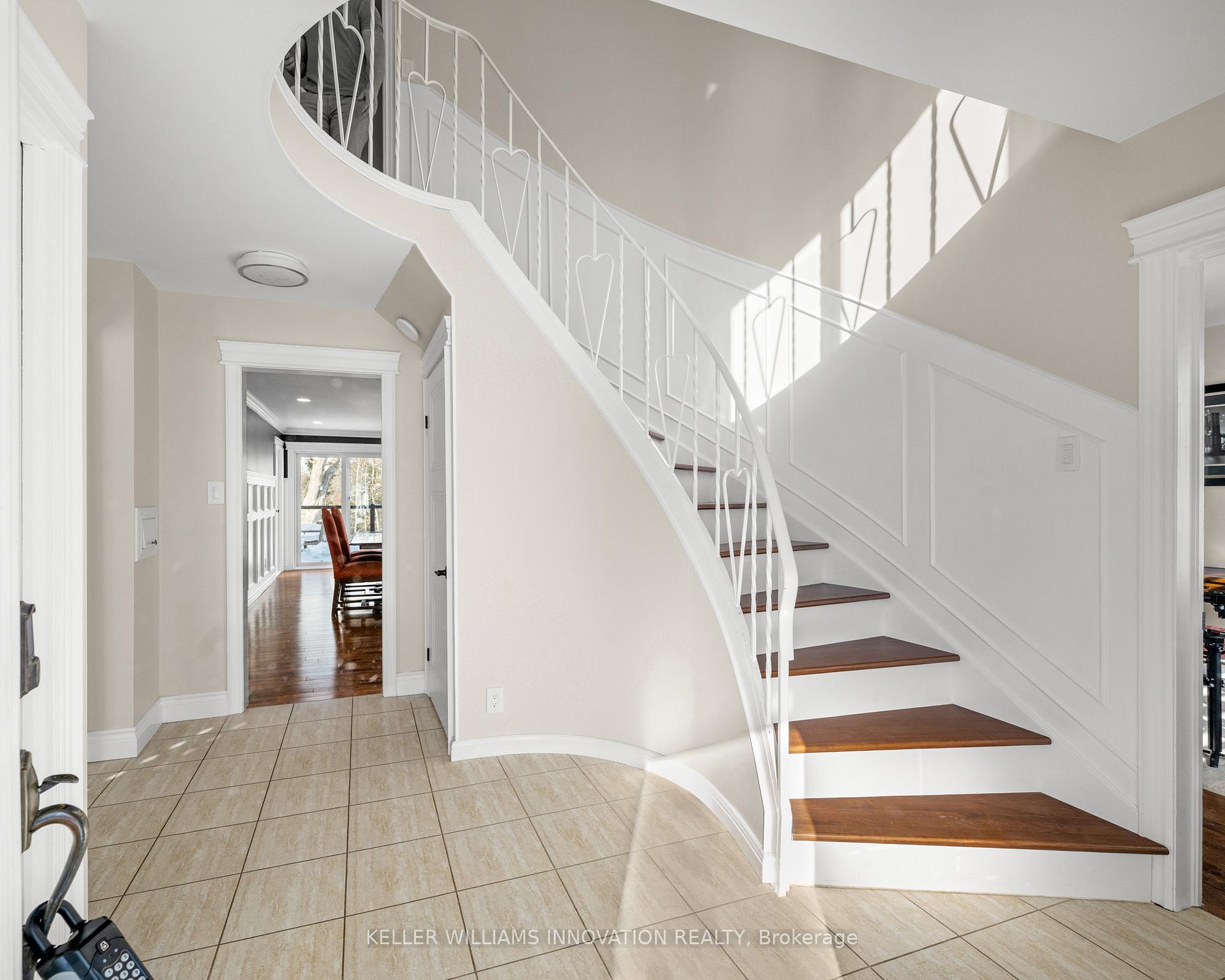 Photo 6 of 339 Glenridge Drive, Waterloo — HOMEH