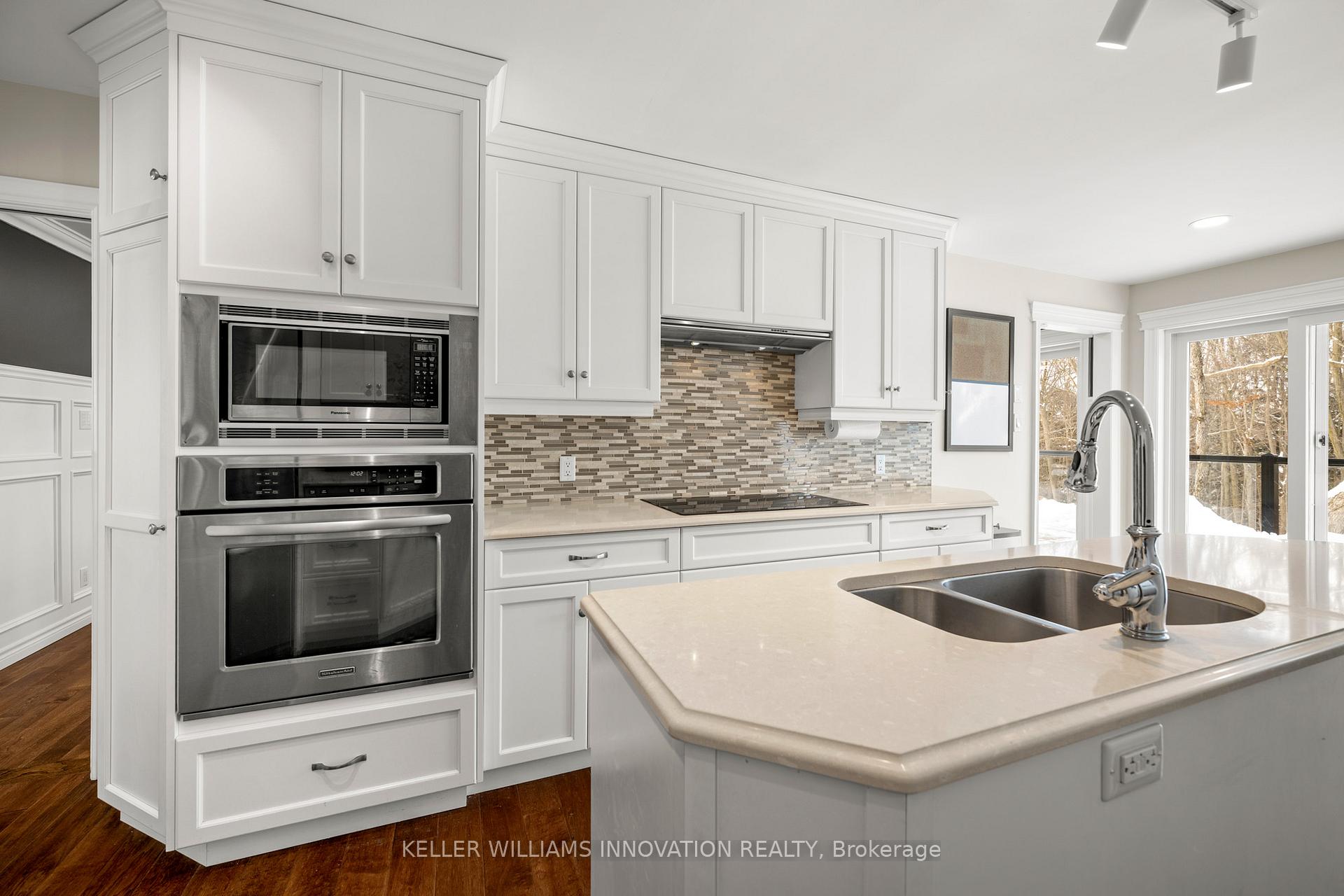 Photo 15 of 339 Glenridge Drive, Waterloo — HOMEH