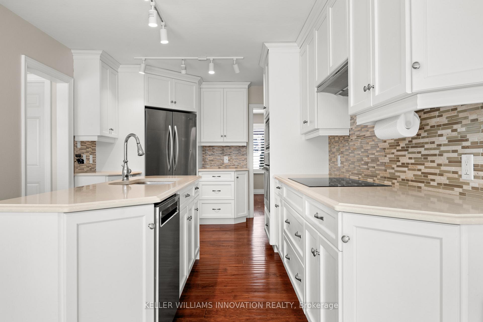 Photo 21 of 339 Glenridge Drive, Waterloo — HOMEH