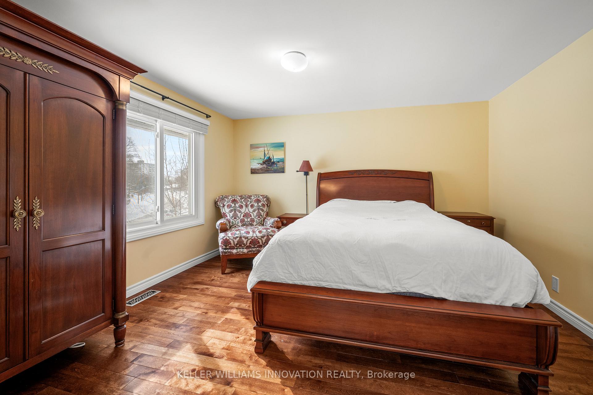 Photo 25 of 339 Glenridge Drive, Waterloo — HOMEH