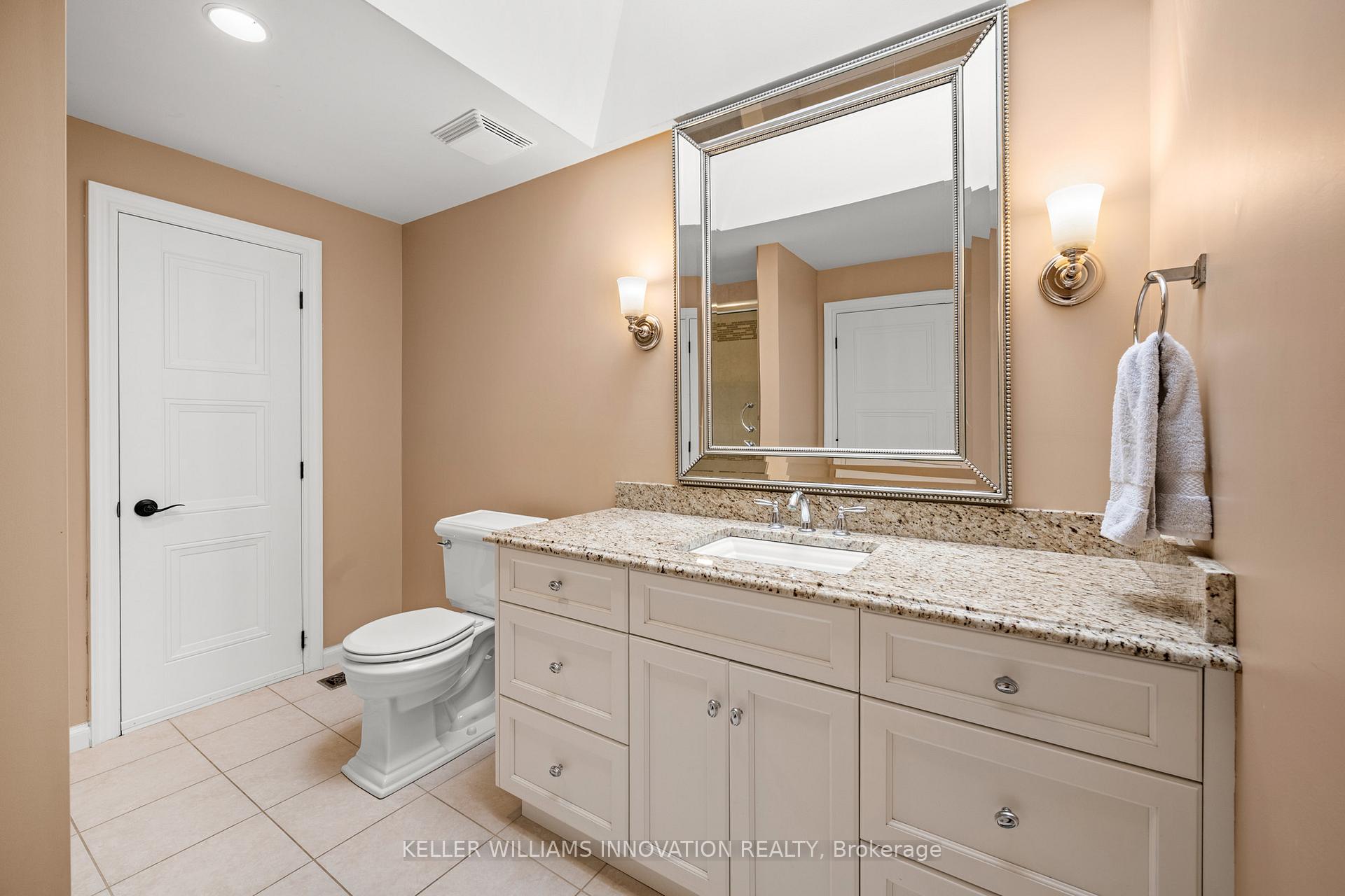 Photo 10 of 339 Glenridge Drive, Waterloo — HOMEH