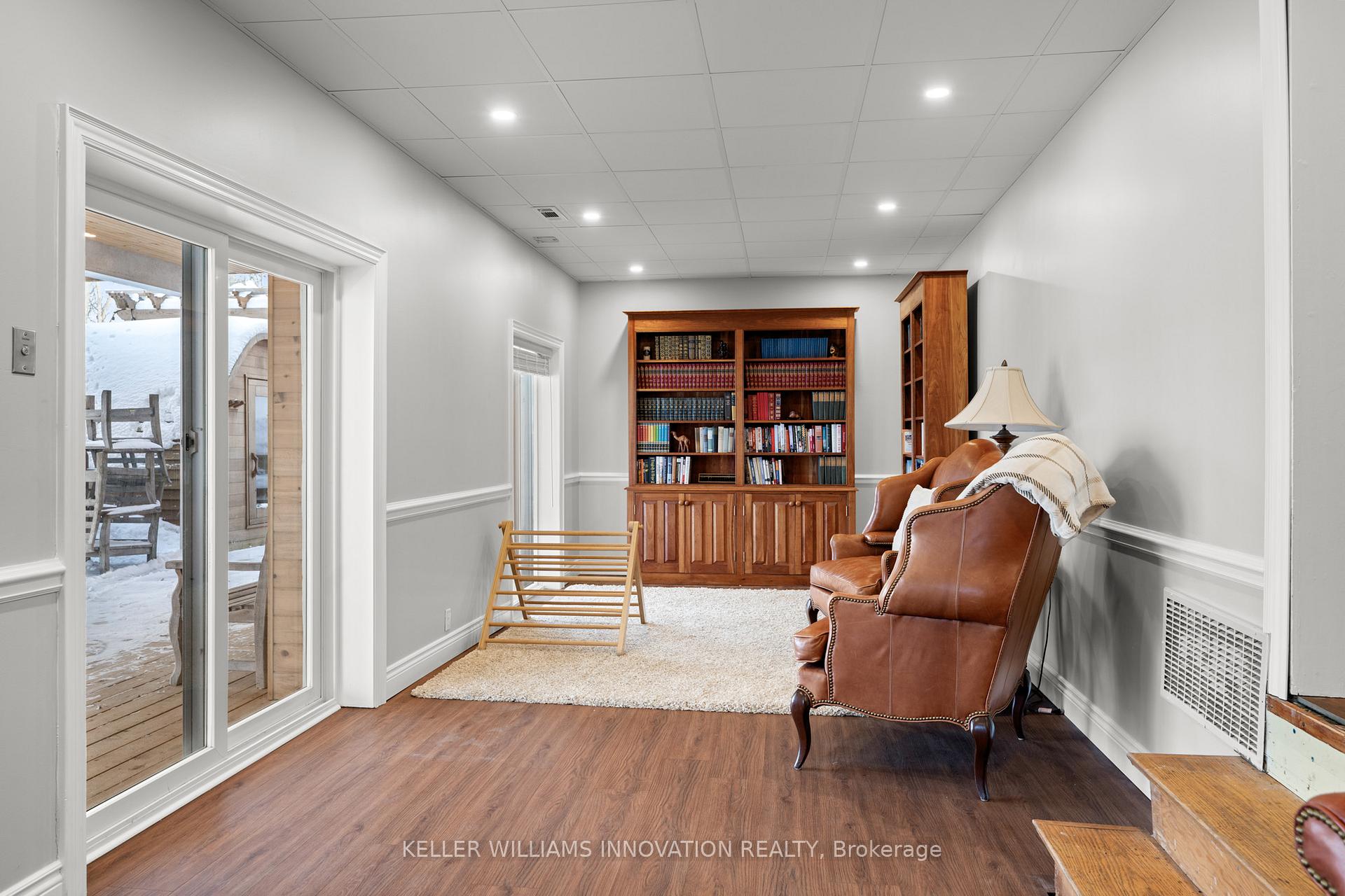 Photo 19 of 339 Glenridge Drive, Waterloo — HOMEH