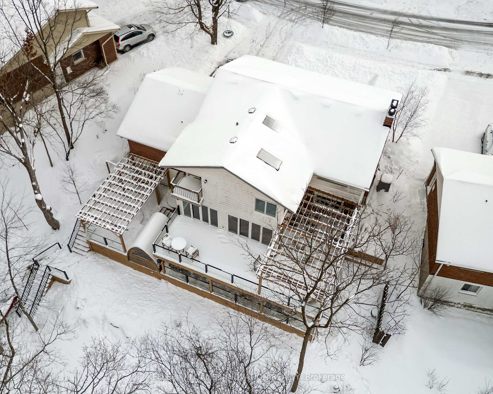 Photo 20 of 339 Glenridge Drive, Waterloo — HOMEH